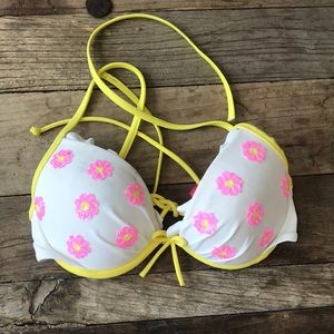 Victoria’s Secret bikini top